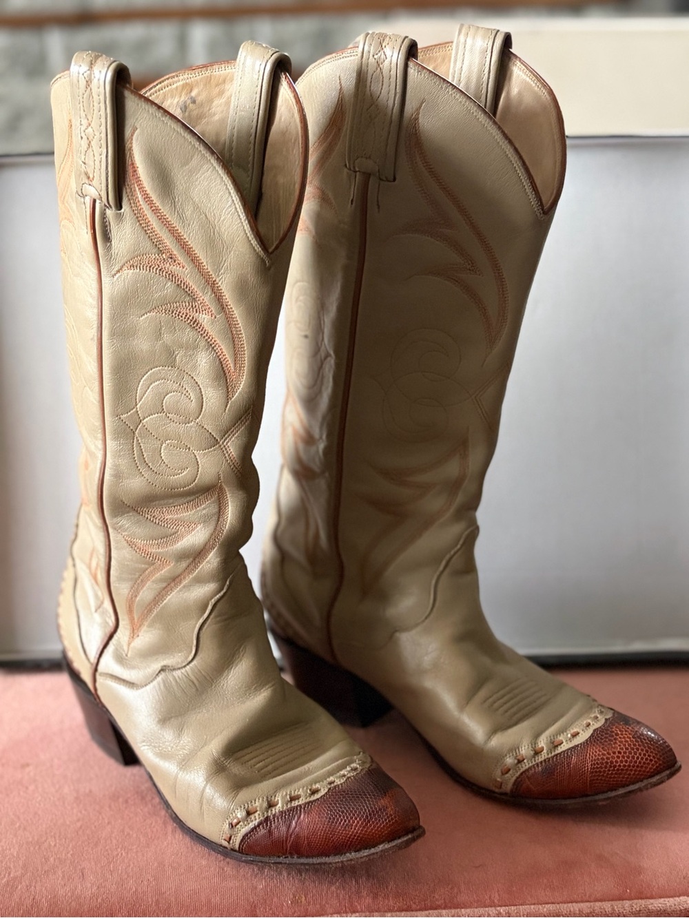 Tony Lama Vintage Cream and Cognac lizard skin wing tipped boots